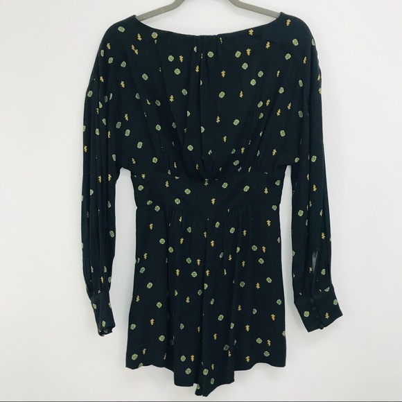 Free People Love Grows Romper Jumpsuit Size XS - Picture 5 of 6